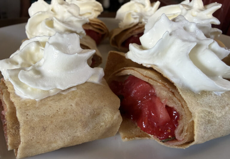 Le restaurant l'Estelada vous propose ses crêpes sucrées tout au long de la journée.